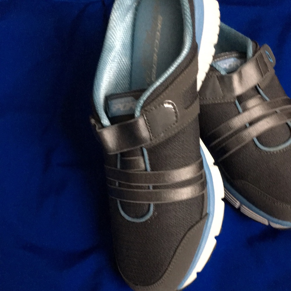 Skechers Memory Foam Plus Size 8 Use - image 5